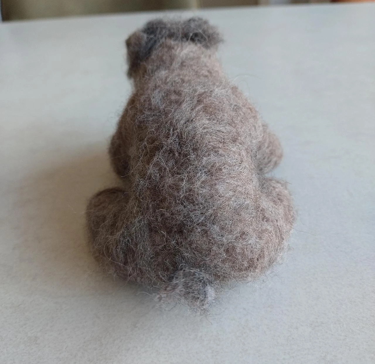 Peluche fait main, fabriqué avec de la laine feutrée à l'aiguille – photo 3